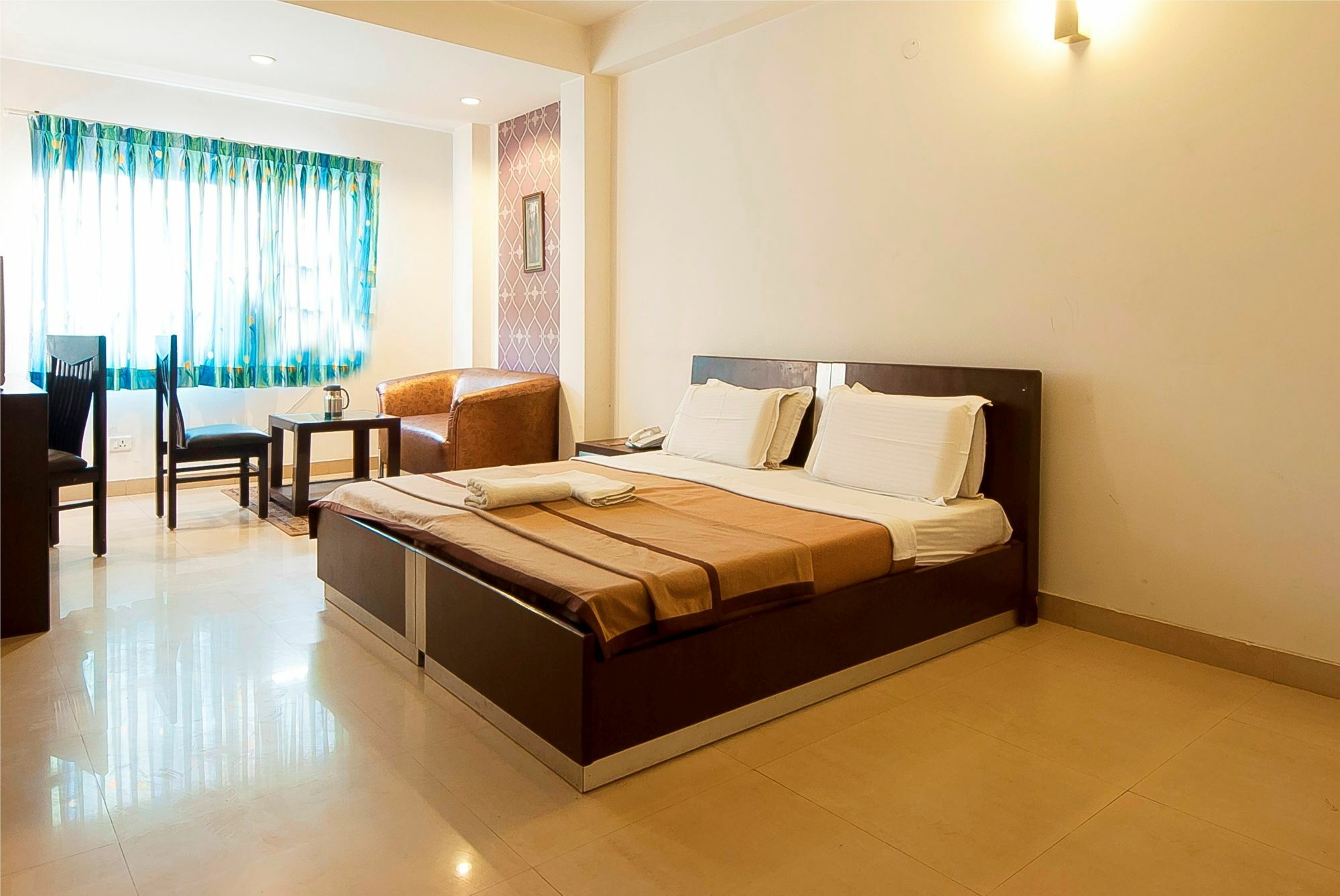 Hotel Lohmod At National Highway 8 - Free Airport Transffer New Delhi Eksteriør billede