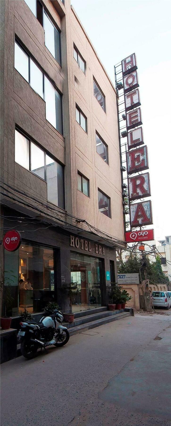 Hotel Lohmod At National Highway 8 - Free Airport Transffer New Delhi Eksteriør billede